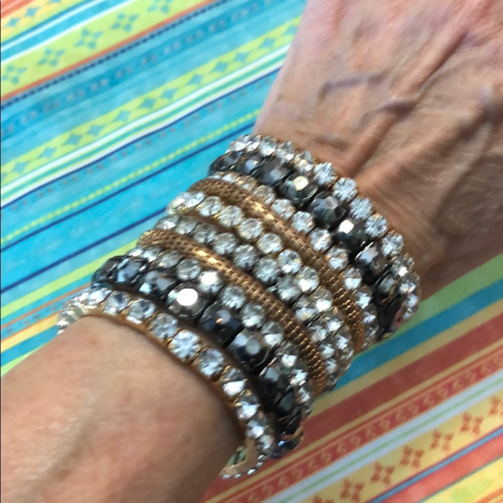 🌞Gorgeous Set of Rhinestone Bracelets👯‍♀️😍 - Picture 4 of 6